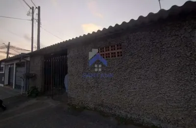Duas casa em terreno de 258m² no parque piratininga em taubaté/sp