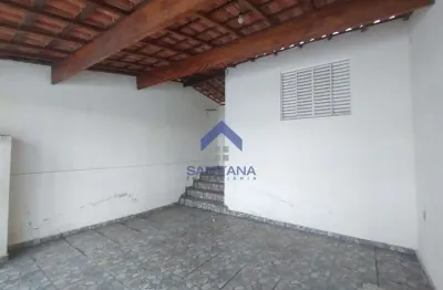 Casa de 75m² com 3 dormitórios sendo 1 suíte com edícula no fundo na esplanada independência em taubaté/sp