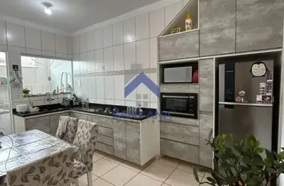 Apartamento de 77,80m² com 2 dormitórios sendo 1 suíte no vista alegre em taubaté/sp