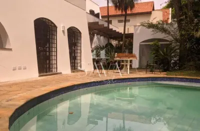 Casa com 4 quartos à venda na Rua Murupi, Alto de Pinheiros, São Paulo