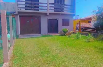 Sobrado a poucos metros do mar, e uma vista maravilhosa!