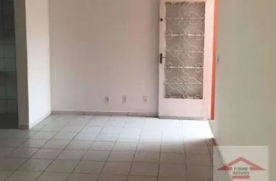 Casa com 3 dormitórios, 242 m² - venda por R$ 750.000,00 ou aluguel por R$ 4.698,00 - Vila Galvão - Jundiaí/SP