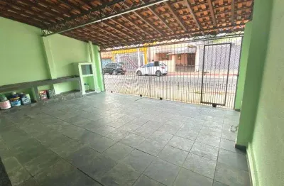 Casa com 2 dormitórios para alugar, 56 m² por R$ 2.500,00/mês - Conjunto Residencial Trinta e Um de Março - São José dos Campos/SP