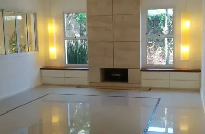 Casa sobrado disponível para locação no alphaville campinas -sp