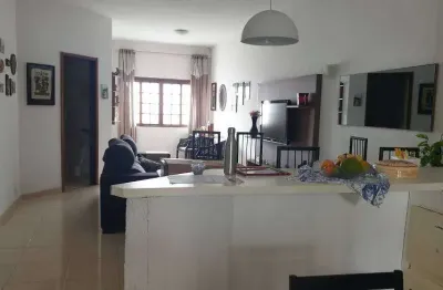 Casa em condomínio fechado com 4 quartos à venda na Rua Gagliari, Jardim Rio das Pedras, Cotia