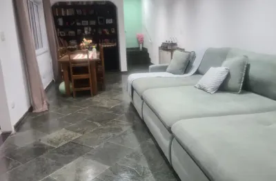 Sobrado próximo jardim da glória próximo ao colégio rio branco