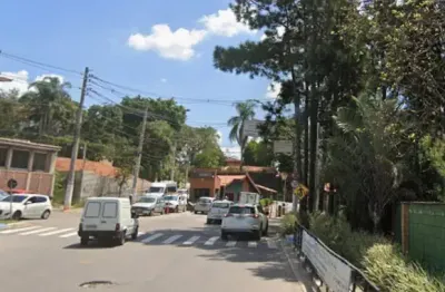 Terreno em condomínio fechado à venda na Chácara dos Junqueiras, Carapicuíba 