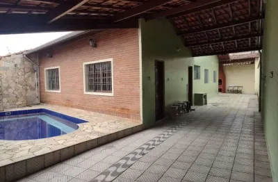 Casa com 3 dormitórios à venda, 183 m² por r$ 550.000 - centro - mongaguá/sp