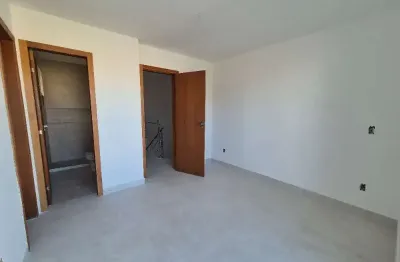 Casa com 3 quartos à venda na avenida espírito santo, 200, planície da serra, serra, 129 m2 por r$ 728.000