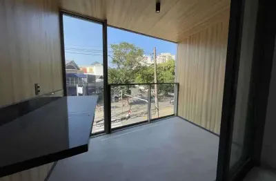 Apartamento com 2 quartos à venda na rua adalberto ferreira, leblon, rio de janeiro, 71 m2 por r$ 2.200.000
