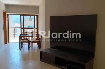 Flat com 1 quarto à venda na rua rainha guilhermina, leblon, rio de janeiro, 66 m2 por r$ 2.050.000