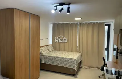 Studio mobiliado no alive corredor da vitória  r$ 3.700,00