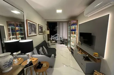 Apartamento 2/4 com suíte mobiliado no caminho das árvores r$ 7.000,00