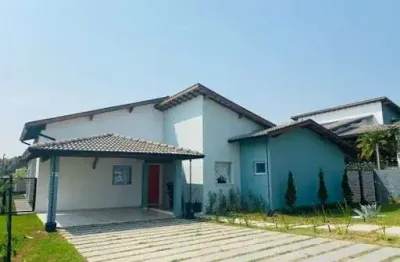 Casa com 4 quartos para alugar na Rua Moema, 72, Colinas de Inhandjara, Itupeva