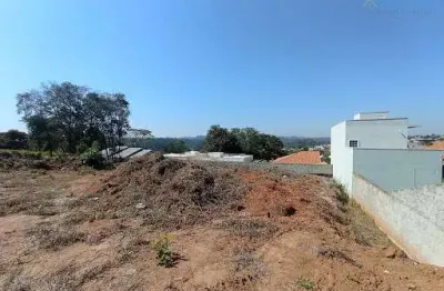 Terreno à venda na Rua José Bueno Ferraz, Parque das Videiras, Jarinu