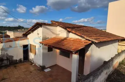 Casa com 4 quartos à venda na Rua Sebastião Bueno Ferraz, 59, Centro, Jarinu