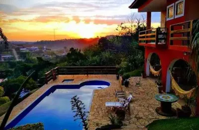 Casa com 4 quartos à venda na Avenida Amélia Tumiatte Vieira, 457, Parque Espelho D'Água, Jundiaí