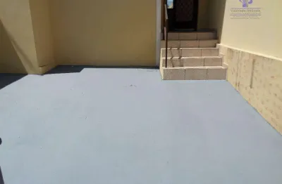 Casa com 2 dormitórios para alugar, 70 m²  FRENTE por R$ 2.400/mês - Jardim Alvorada - Valinhos/SP