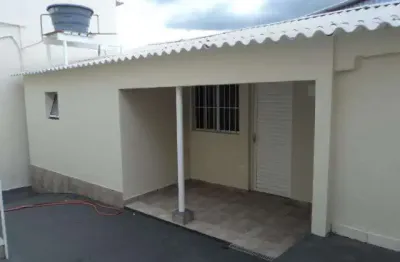 Casa com 1 dormitório para alugar, 55 m² por r$ 1.500,00/mês - centro - valinhos/sp