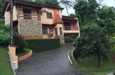 Casa com 3 dormitórios à venda, 450 m² por r$ 1.380.000,00 - condomínio chácara flora - valinhos/sp