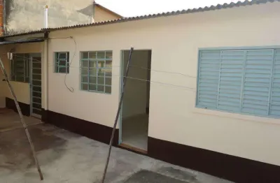 Casa com 1 dormitório para alugar, 45 m² por r$ 1.100/mês - jardim das figueiras - valinhos/sp, sem vaga de garagem