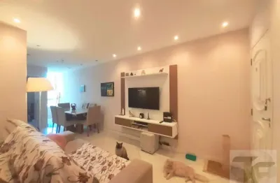 Apartamento à venda em rio de janeiro, catete, com 2 quartos, 72m²
