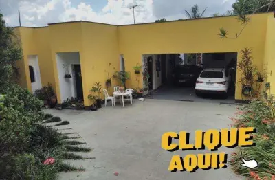 Casa térrea fora de condomínio na granja viana cotia