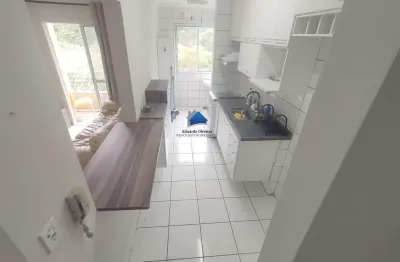 Apartamento para Locação em Cotia, Parque Rincão, 2 dormitórios, 1 banheiro, 3 vagas