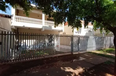 Casa para aluguel, 5 quartos, castelinho - piracicaba/sp