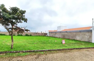 Terreno à venda no Mato Alto, Saltinho 