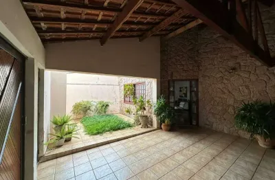 Casa à venda, 3 quartos, 1 suíte, 2 vagas, castelinho - piracicaba/sp