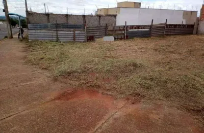 Terreno à venda no Pompéia, Piracicaba 