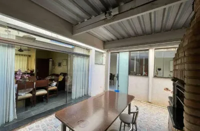 Casa à venda, 3 quartos, 1 suíte, 2 vagas, centro - piracicaba/sp
