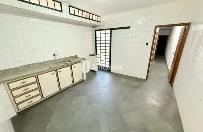 Casa para aluguel, 3 quartos, 2 vagas, castelinho - piracicaba/sp