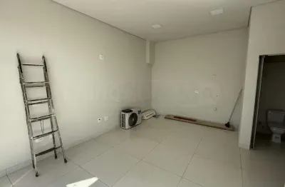 Sala comercial para alugar na Vila Rezende, Piracicaba 