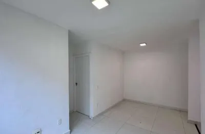 Apartamento para Venda em Rio de Janeiro, Campo Grande, 2 dormitórios, 1 banheiro, 1 vaga