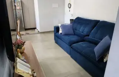 Apartamento de 2 quartos (1 suite) com 1 vaga coberta e varanda gourmet envidraçada