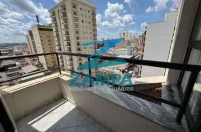 Apto de 3 quartos (1 suite), todo planejado, com pisos novos e sacada com vista livre