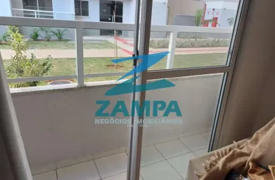 Apartamento térreo de 47m² com 2 quartos, cozinha planejada, sacada e 1 vaga coberta