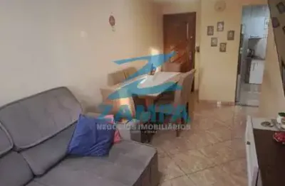 Apartamento de 3 quartos (1 suite), sala 2 ambientes e uma vaga de garagem coberta