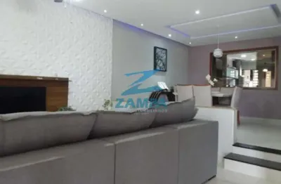 Casa térrea com salão comercial 5x25 com 3 quartos(1 suite), varanda gourmet, piscina e 8 vagas