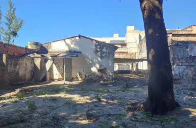 Terreno à venda com 435 metros próximo ao carneiro do ordones