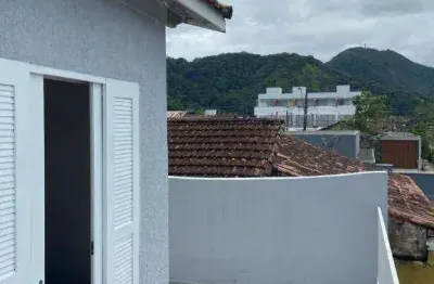Casa com 3 dormitórios à venda, 129 m² em caraguatatuba/sp