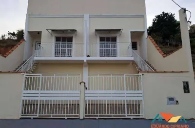 Casa com 2 dormitórios para alugar, 200 m² por r$ 1.400,00/mês - bela vista - paraibuna/sp