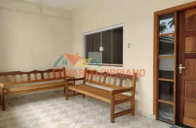 Casa com 4 2 casas cada uma com 2 dormitórios à venda, 151 m² por r$ 900.000 - centro - caraguatatuba/sp