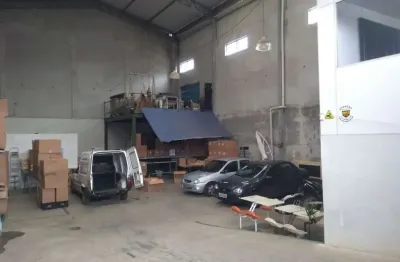 Barracão / galpão / depósito à venda na rua rubim, nacional, contagem por r$ 550.000