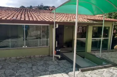 Casa com 4 quartos à venda na rua governador valadares, kátia (justinópolis), ribeirão das neves por r$ 450.000
