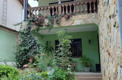 Casa com 3 quartos à venda na rua agílio cruz de souza, serrano, belo horizonte por r$ 980.000