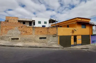 Casa com 2 quartos à venda na rua itamarati, piratininga (venda nova), belo horizonte por r$ 450.000