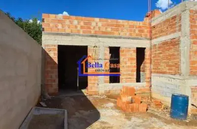 Casa com 2 quartos à venda no novo centro, santa luzia  por r$ 400.000